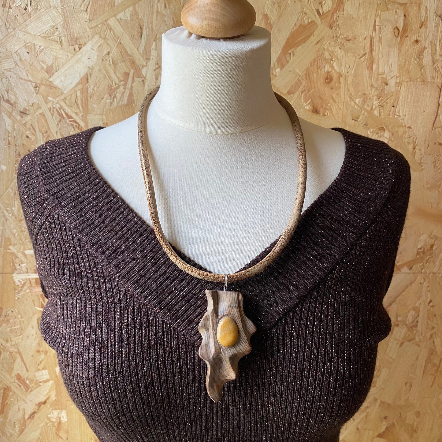 Yellow jasper pendant