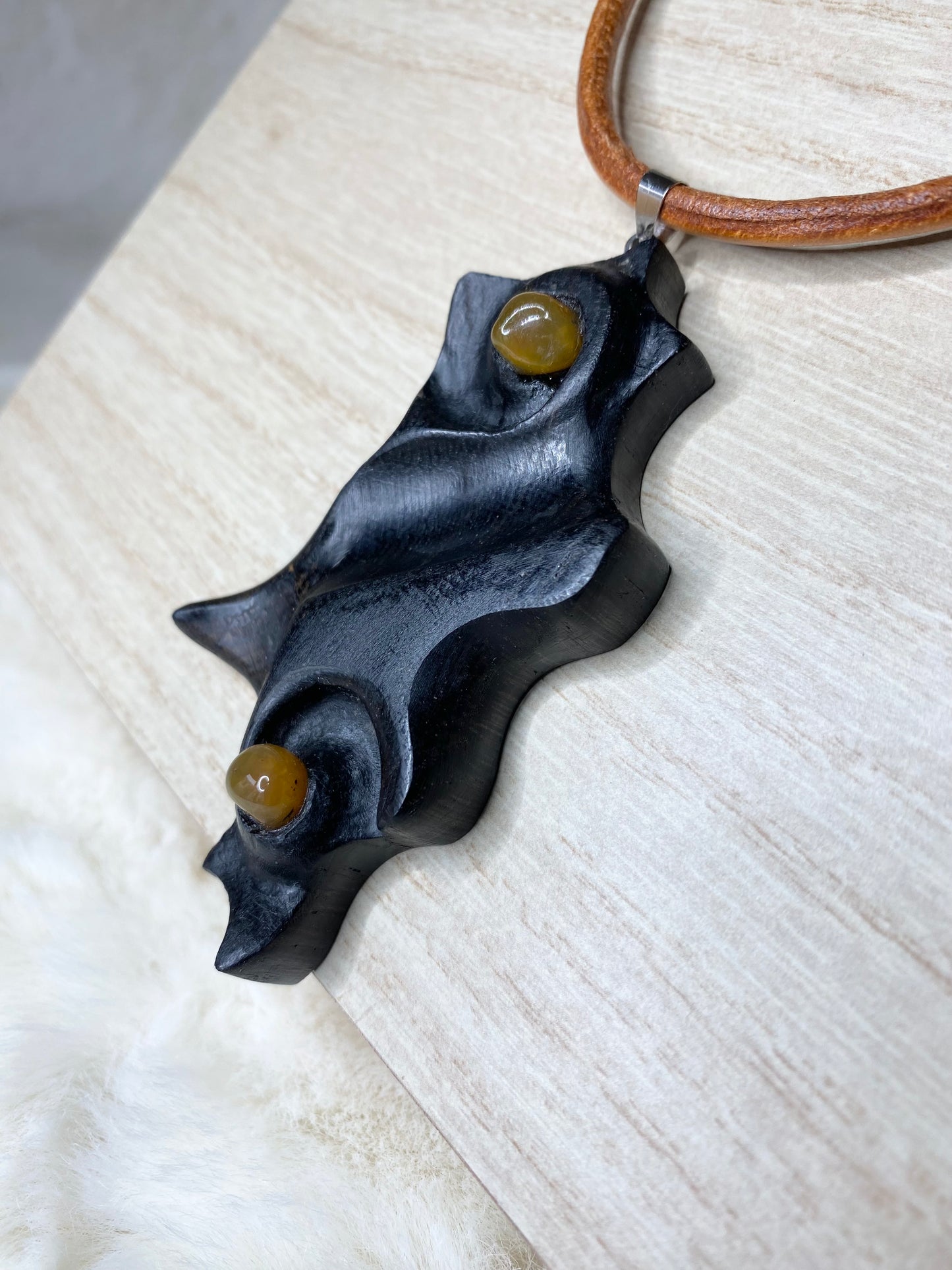 natural wood pendant,