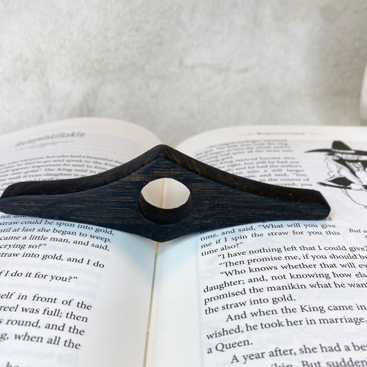 bog oak page holder