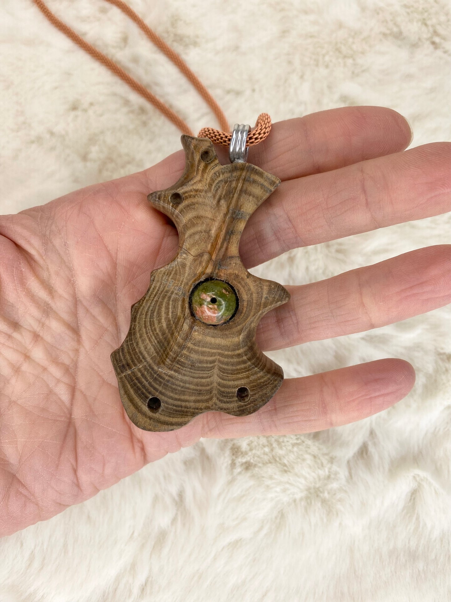 Online bog wood jewellery