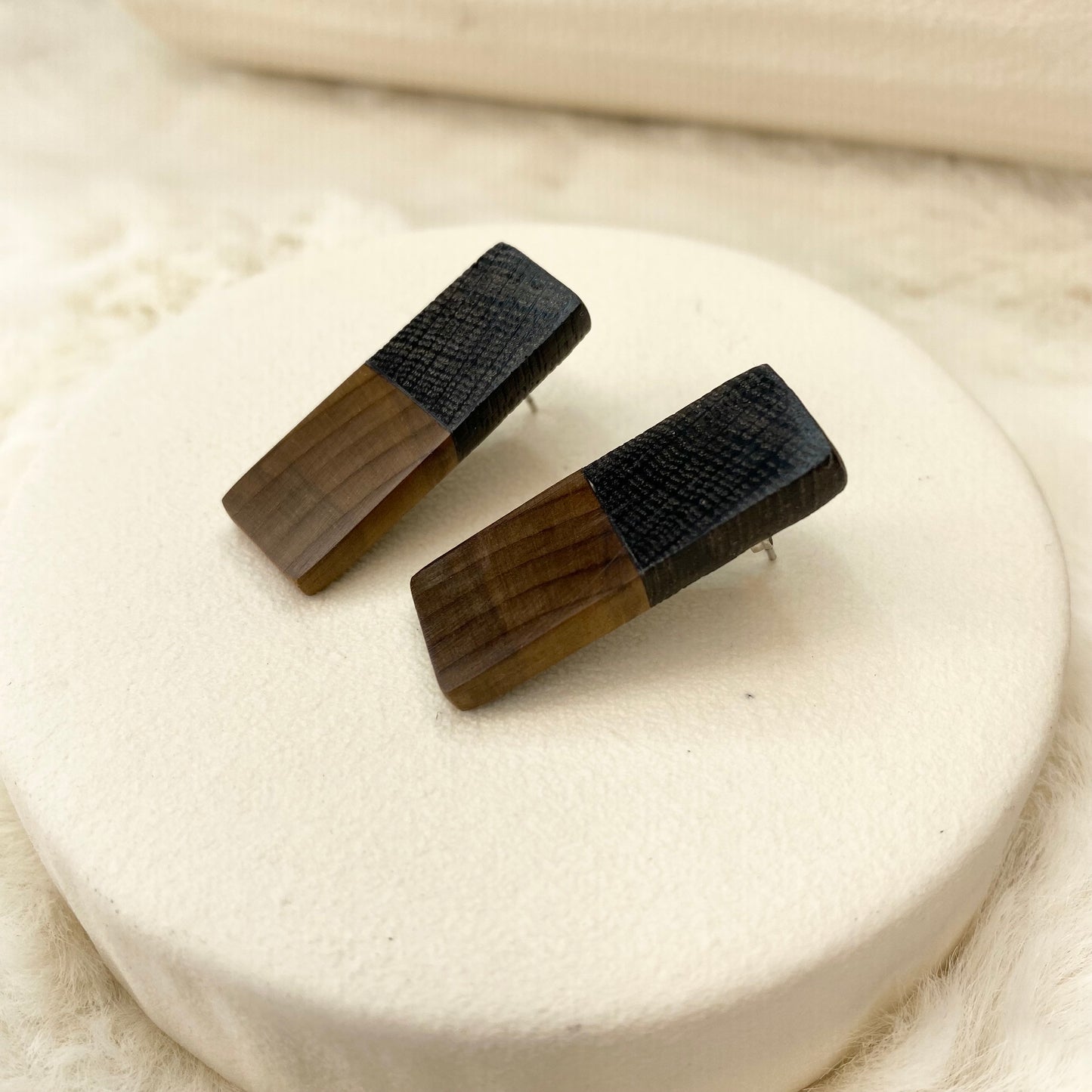 bog yew stud earrings