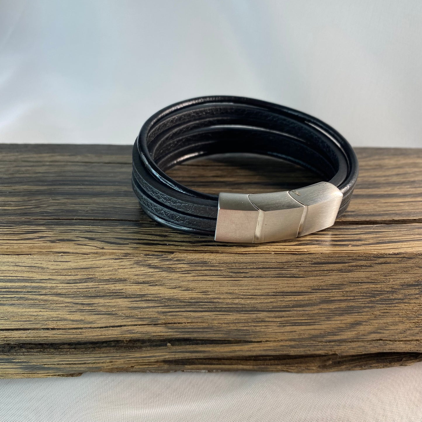 Unisex Leather Bracelet | Handmade | Gift for Her or Him