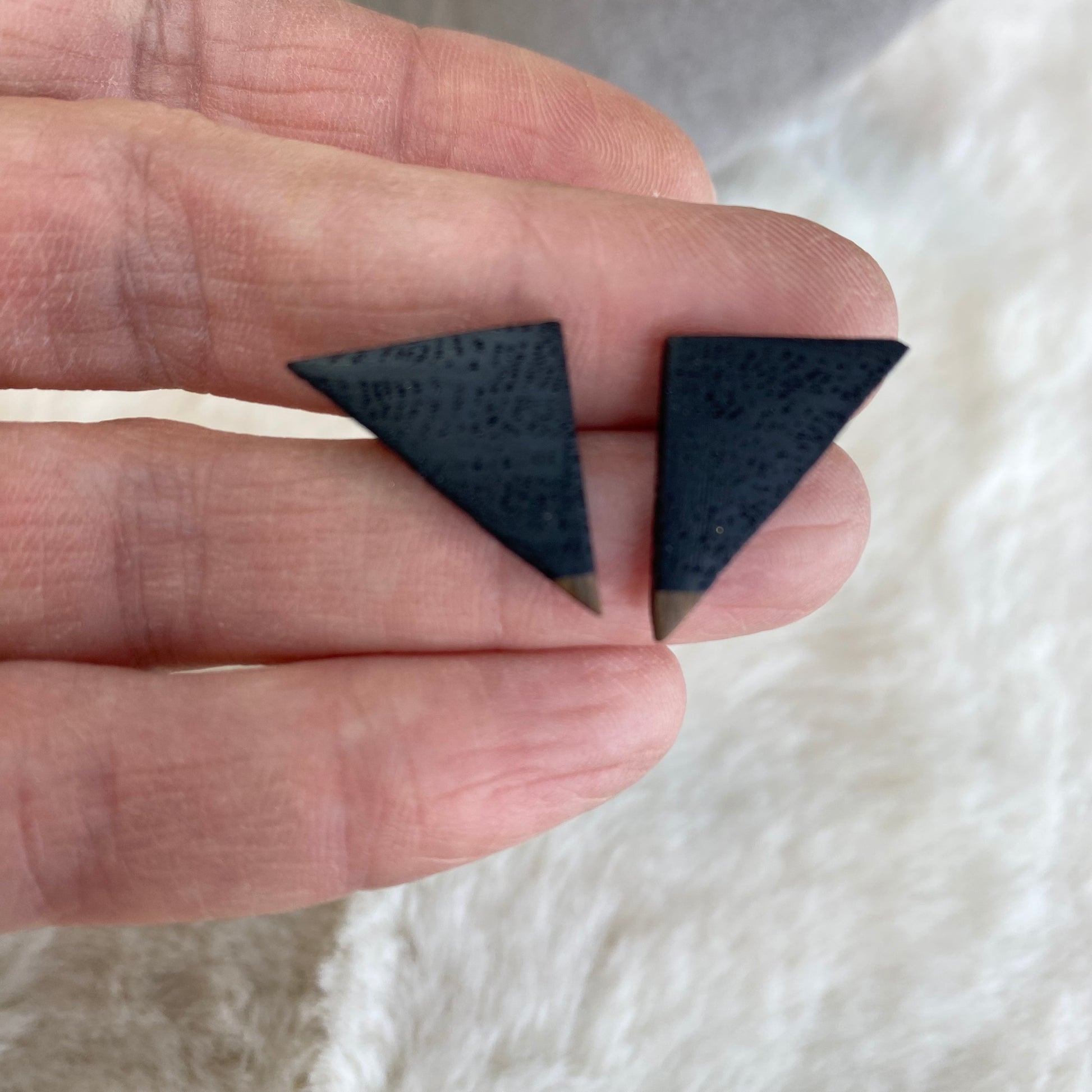 Triangle earrings 