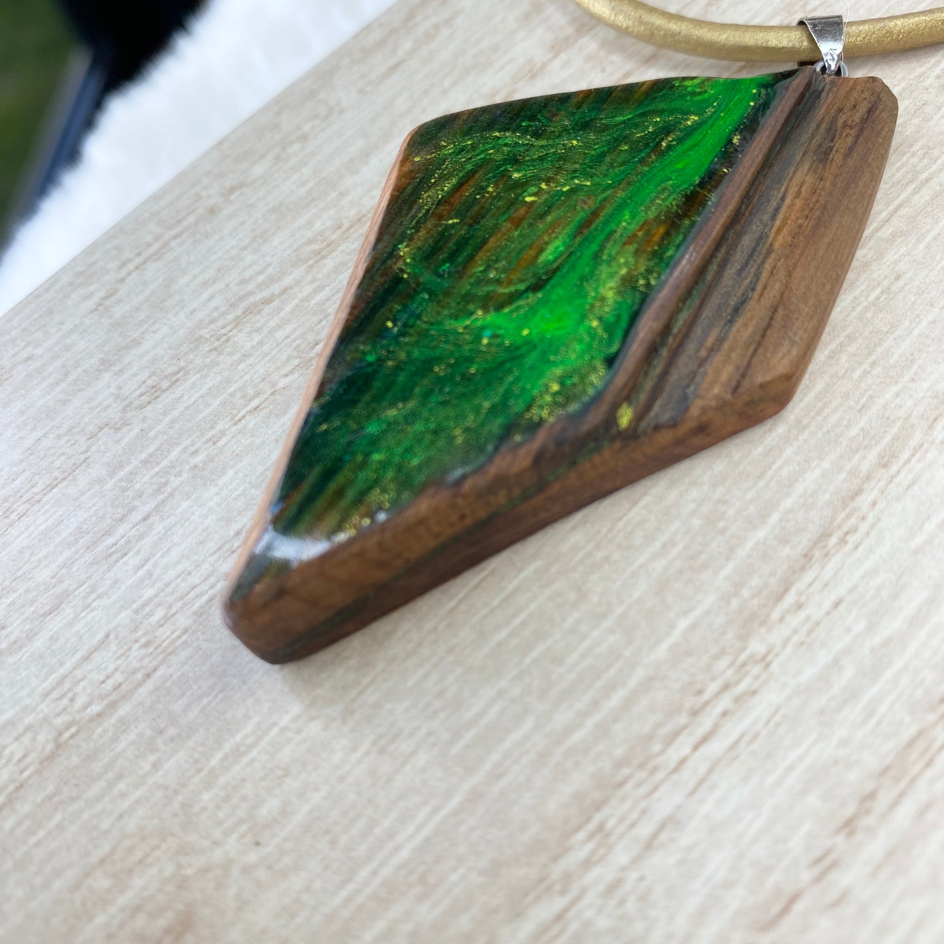 WoodenResinPendant #RusticJewelry