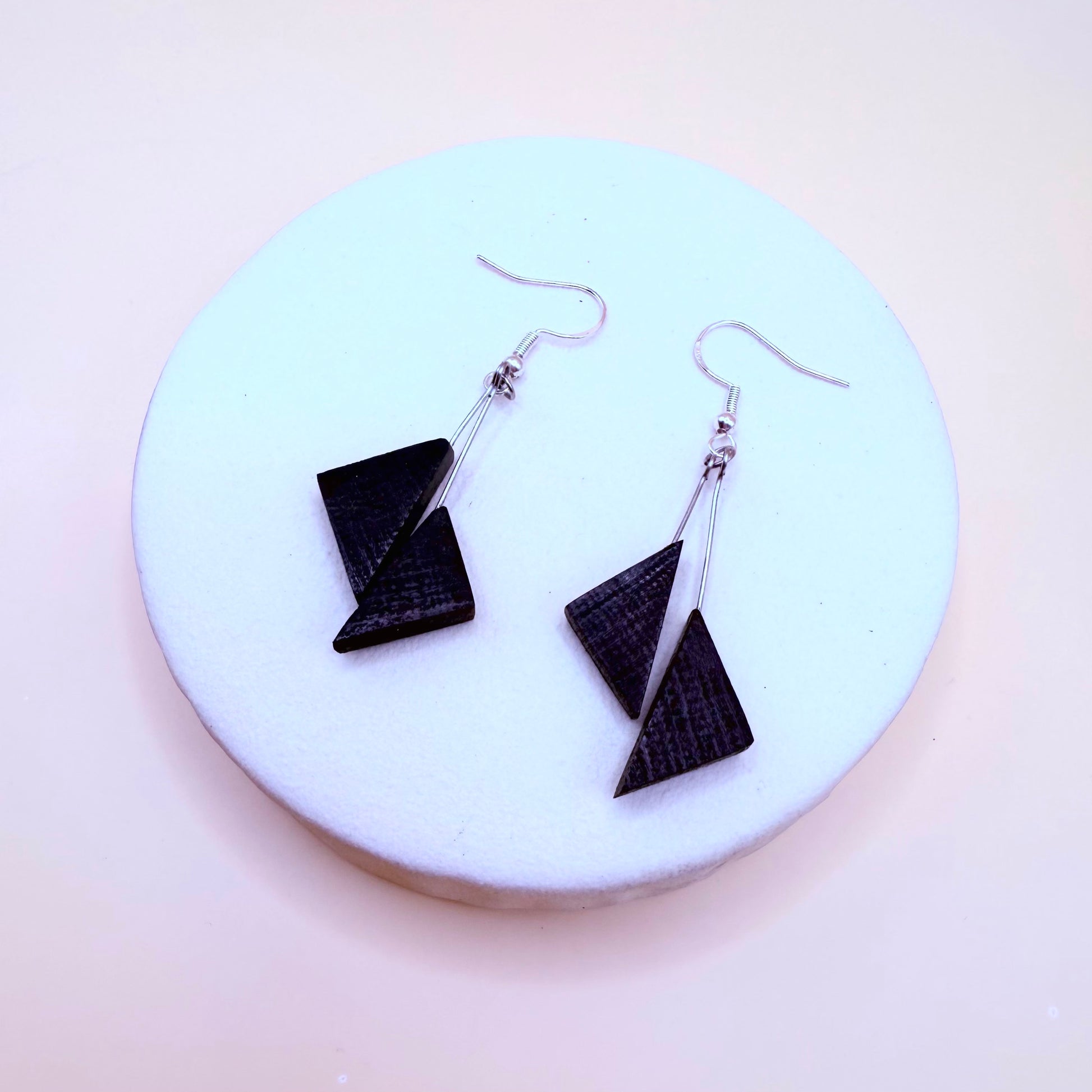 drop earrings 