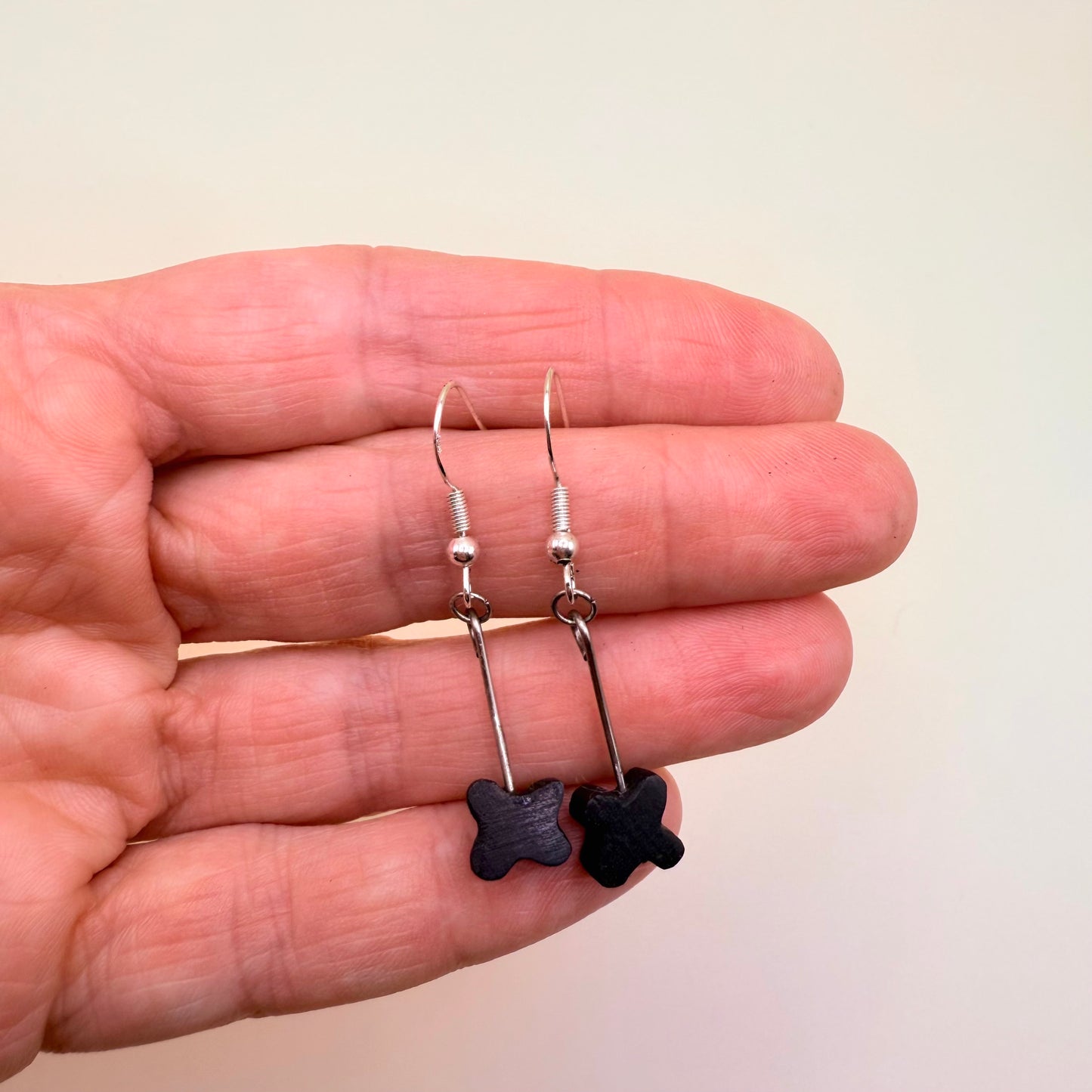 Drop-down earrings 