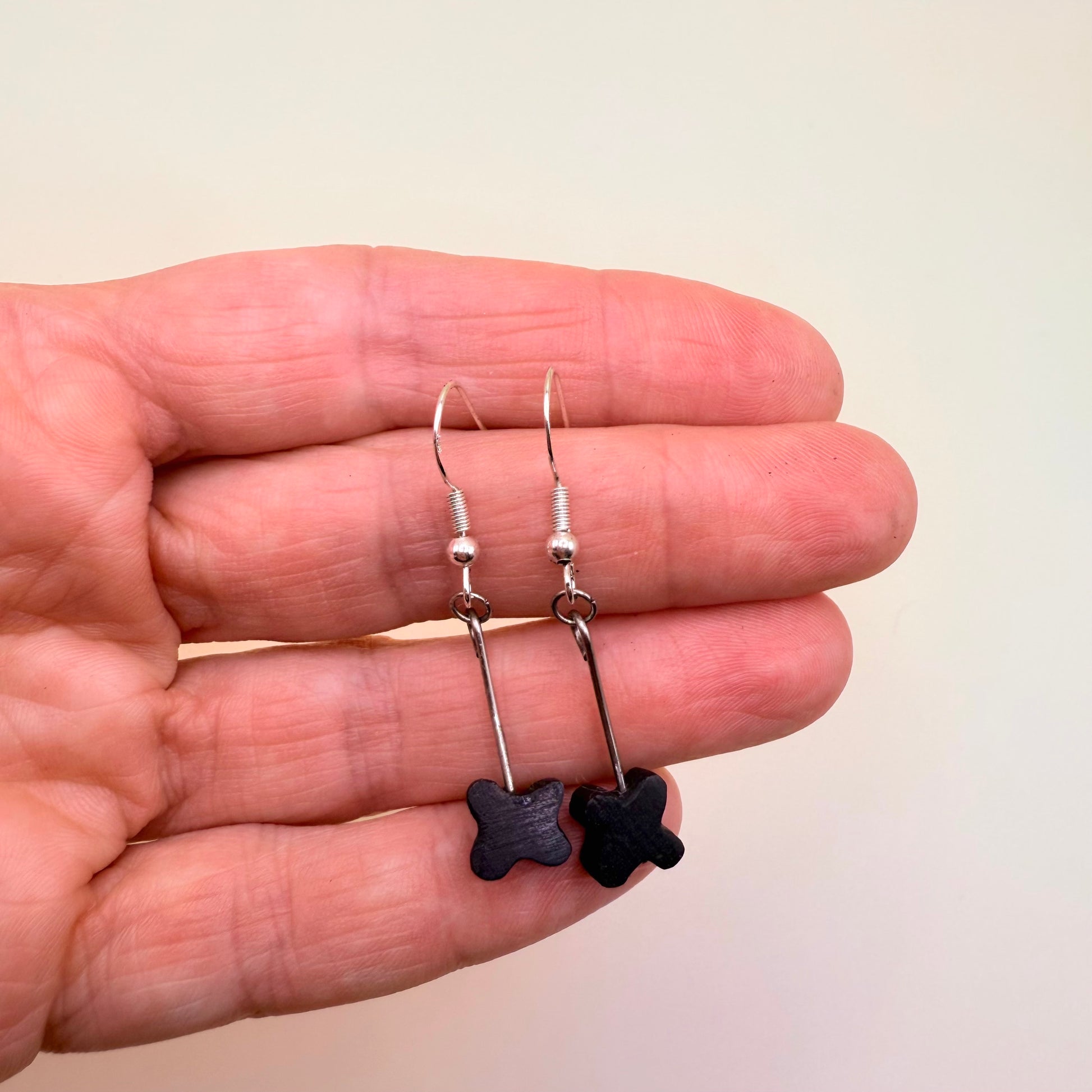 Drop-down earrings 