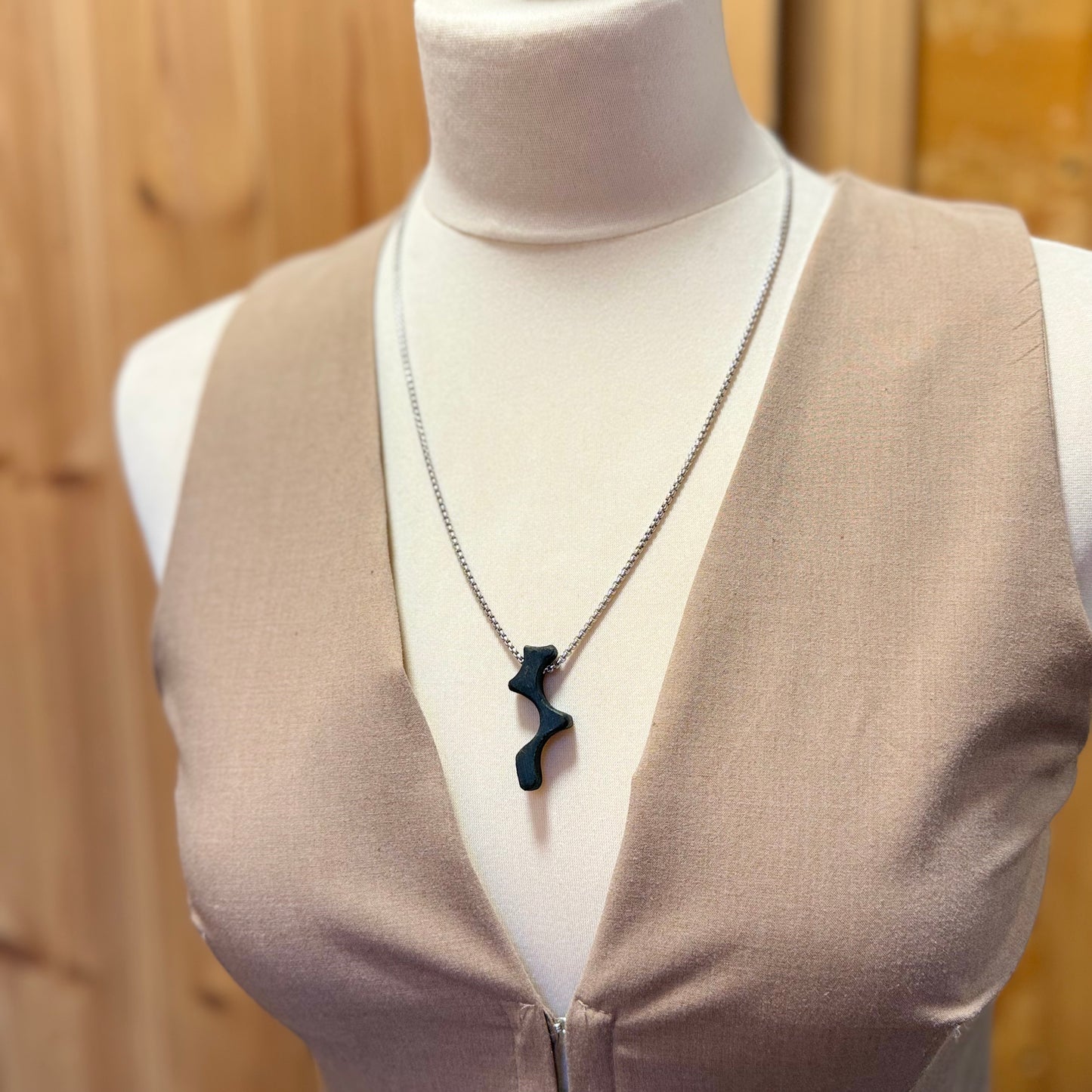 Elegant handmade jewellery 