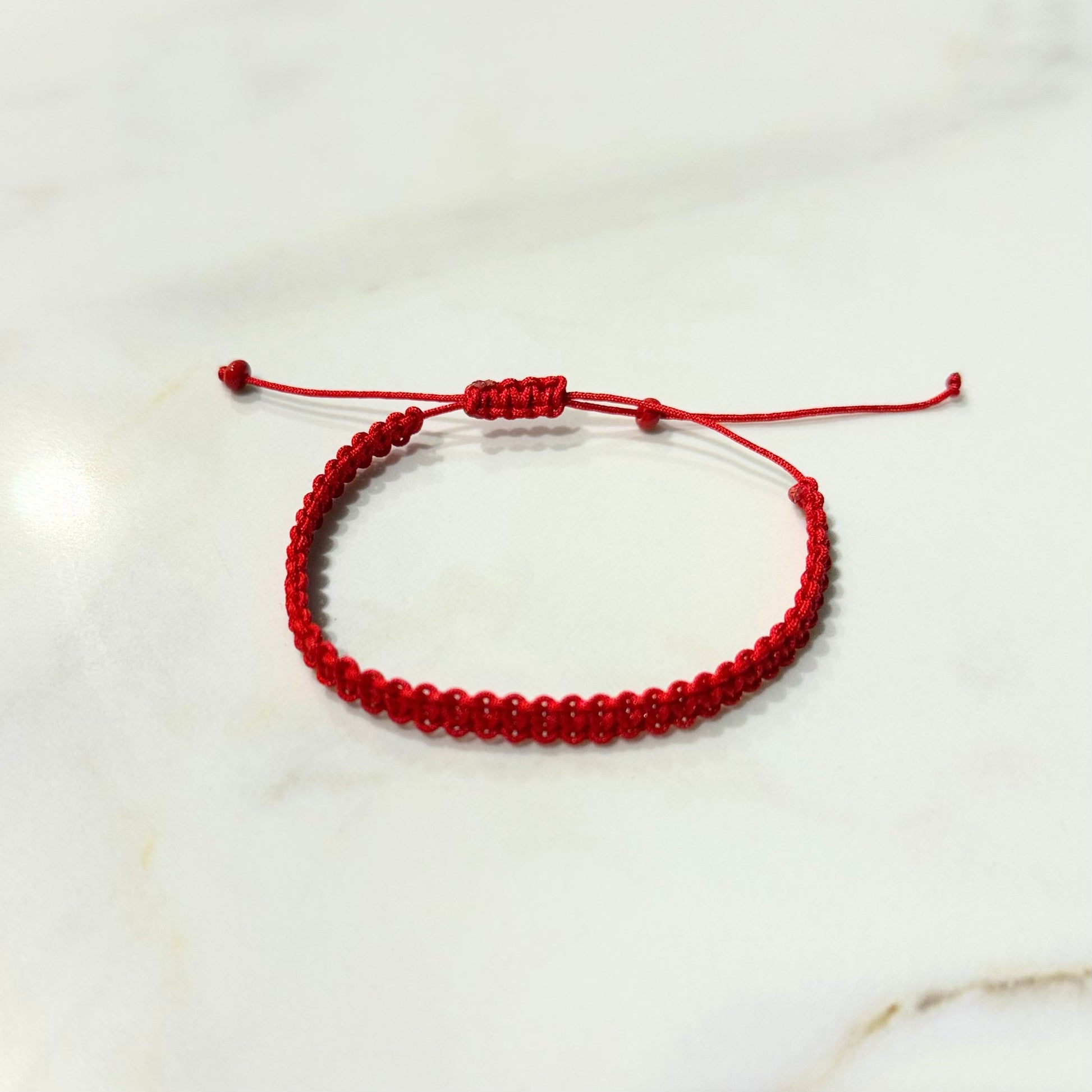 Adjusted handmade bracelet 
